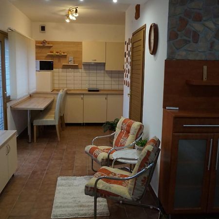 Chloe Apartman Szigetvar Bagian luar foto