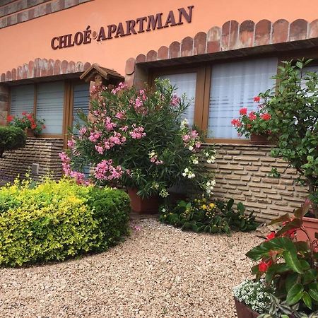 Chloe Apartman Szigetvar Bagian luar foto